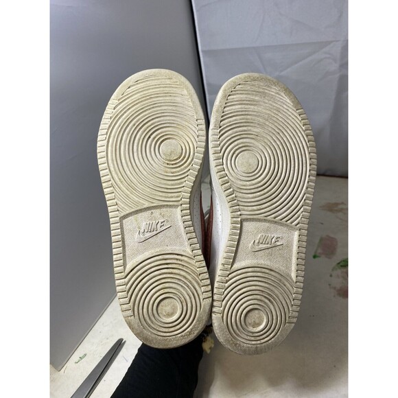 NIKE COURT BOROUGH 845107-101 SIZE 4Y WHITE PINK YOUTH SHOES 2017 - Picture 5 of 10